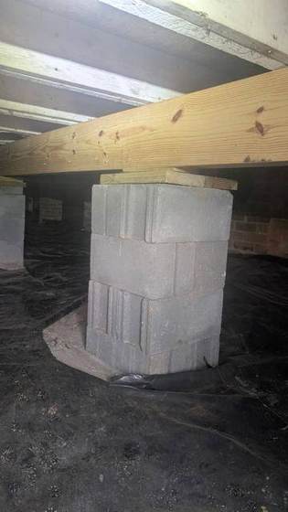 New block pier under a new girder